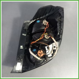 Fanale Fanalino Posteriore Sinistro SX CHEVROLET (DAEWOO) AVEO T300 95470359 Usato