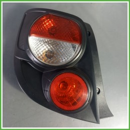 Fanale Fanalino Posteriore Sinistro SX CHEVROLET (DAEWOO) AVEO T300 95470359 Usato