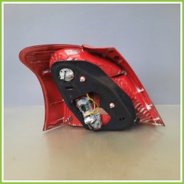 Fanale Fanalino Posteriore Destro DX KOITO TOYOTA YARIS 815510D110 Originale Usato