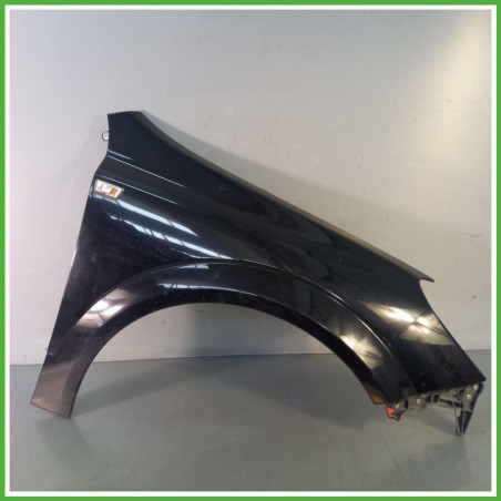 Parafango Anteriore Destra DX OPEL ASTRA A04 Berlina 2004 2011 NERO Originale Usato