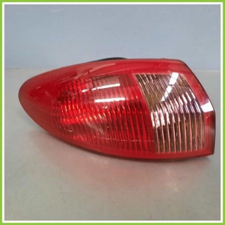Fanale Fanalino Posteriore Sinistro SX OLSA 03.322.01 ALFA ROMEO 147 W8 46556349 Usato