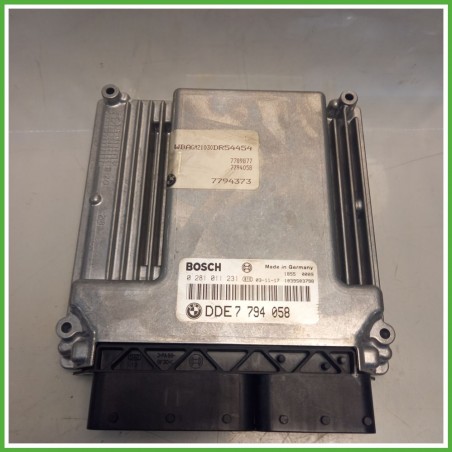 Centralina Motore Iniezione ECU BOSCH 0281011231 BMW Serie 7 E65/E66 13617809329 2001 2005