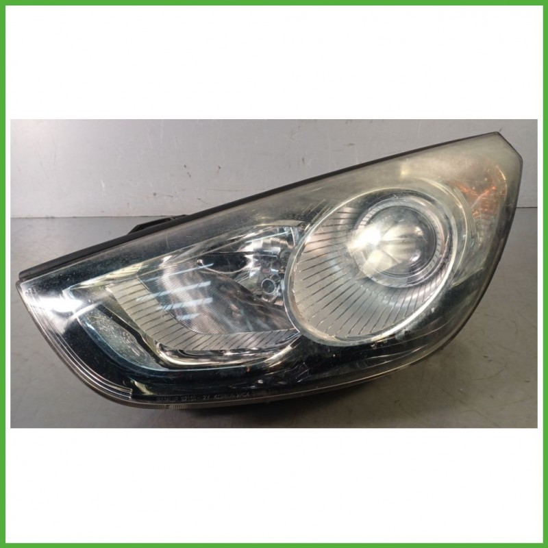 Faro Fanale Proiettore Anteriore Sinistro SX HYUNDAI ix35 921012Y000 Usato
