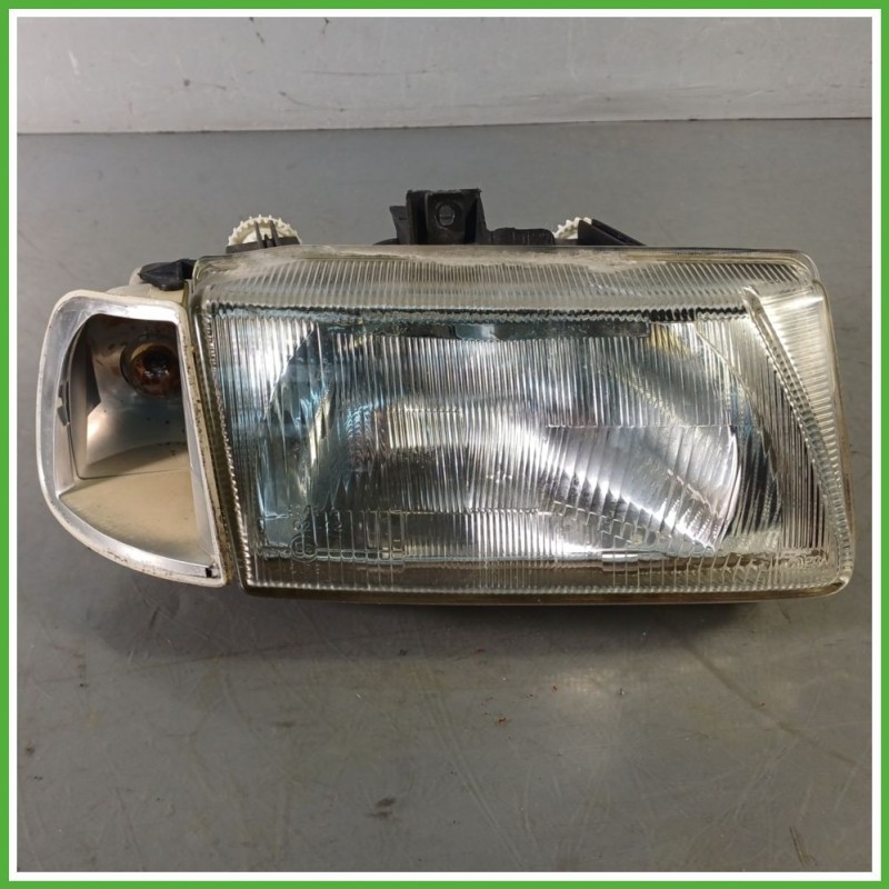 Faro Fanale Proiettore Anteriore Destro DX VALEO 67735441 SEAT IBIZA 6K 6K1941016L Usato