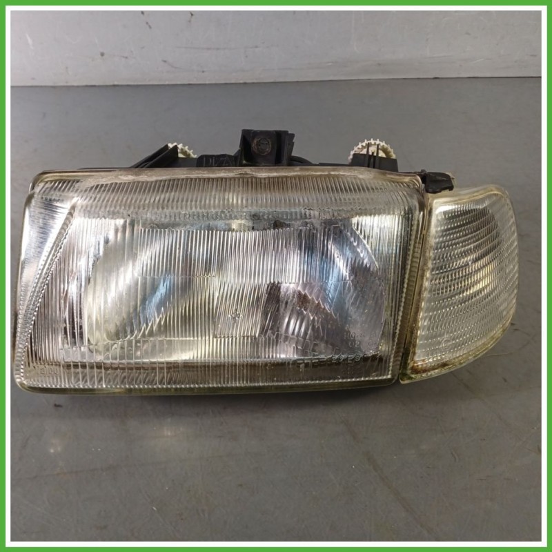 Faro Fanale Proiettore Anteriore Sinistro SX VALEO 67735431 SEAT IBIZA 6K 6K1941015L Usato