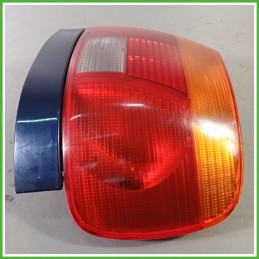 Fanale Fanalino Posteriore Destro DX AUDI A4 8D 8D0945096F Usato