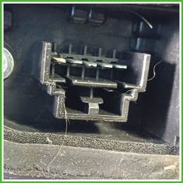 Fanale Fanalino Posteriore Sinistro SX FIAT PUNTO 1N/1P 46817804 Usato