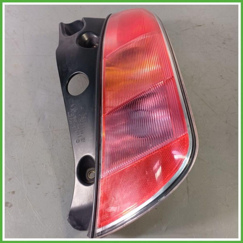 Fanale Fanalino Posteriore Destro DX OLSA 03340000 LANCIA YPSILON TE 51753384 Usato