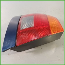 Fanale Fanalino Posteriore Sinistro SX AUDI A4 8D 8D0945095G Usato