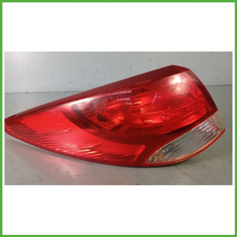 Fanale Fanalino Posteriore Sinistro SX HYUNDAI ix35 924012Y000 Usato