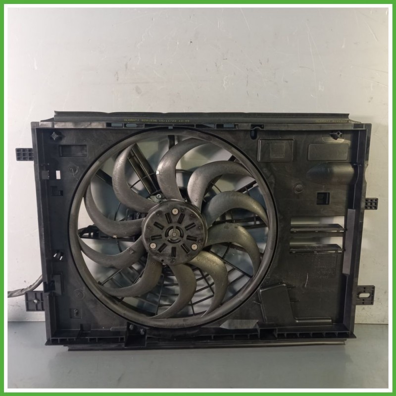 Elettroventola Radiatore Motore PEUGEOT 408 1674058480 5G06 2022