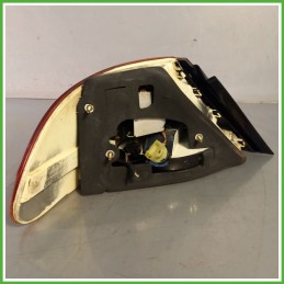 Fanale Fanalino Posteriore Destro DX BMW Serie 7 E65/E66 63217164734 Usato