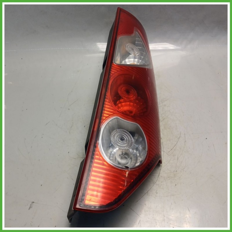 Fanale Fanalino Posteriore Destro DX VALEO 89072580 RENAULT KANGOO FURGONE 8200419945 Usato