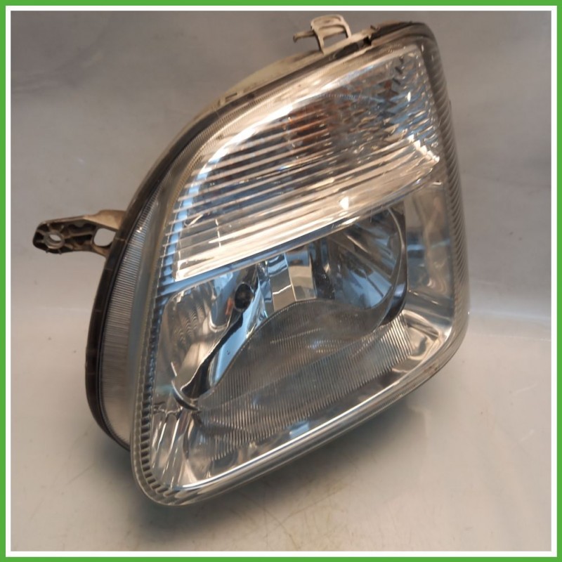 Faro Fanale Proiettore Anteriore Sinistro SX VALEO OPEL AGILA H00 93179345 Usato