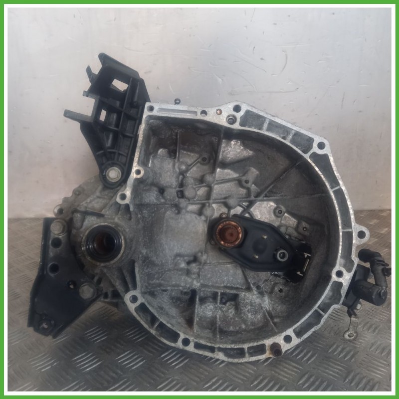 Cambio Manuale CITROEN C3 A51 1.4 8HR Originale Usato
