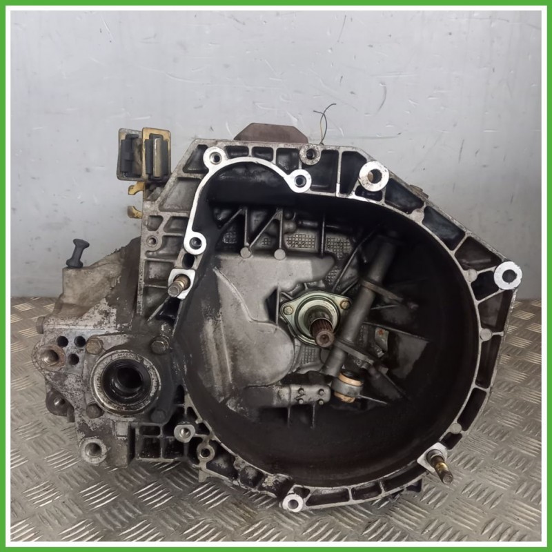 Cambio Manuale FIAT GRANDE PUNTO 2Y 1.3 MJT 199A3000 Originale Usato