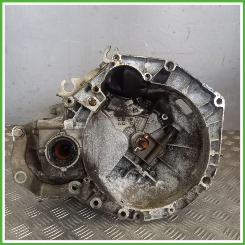 Cambio Manuale FIAT PANDA 2Q 1.4 16V 169A3000 Originale Usato