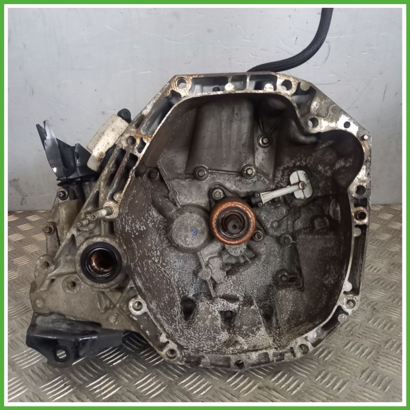 Cambio Manuale RENAULT CLIO 4a Serie 1.5 dCi K9KC6 Originale Usato