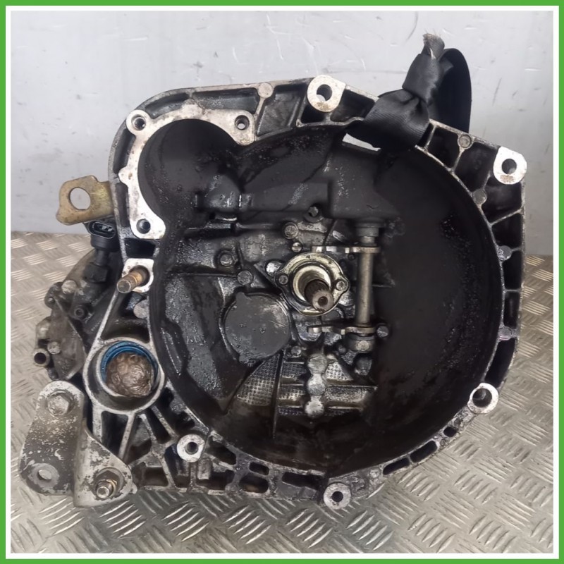 Cambio Manuale FIAT DOBLO 2W 1.9 JTD 223A7000 Originale Usato