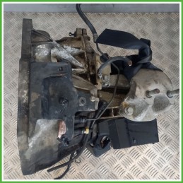 Cambio Manuale FORD FIESTA CB1 1.4 KVJA Originale Usato