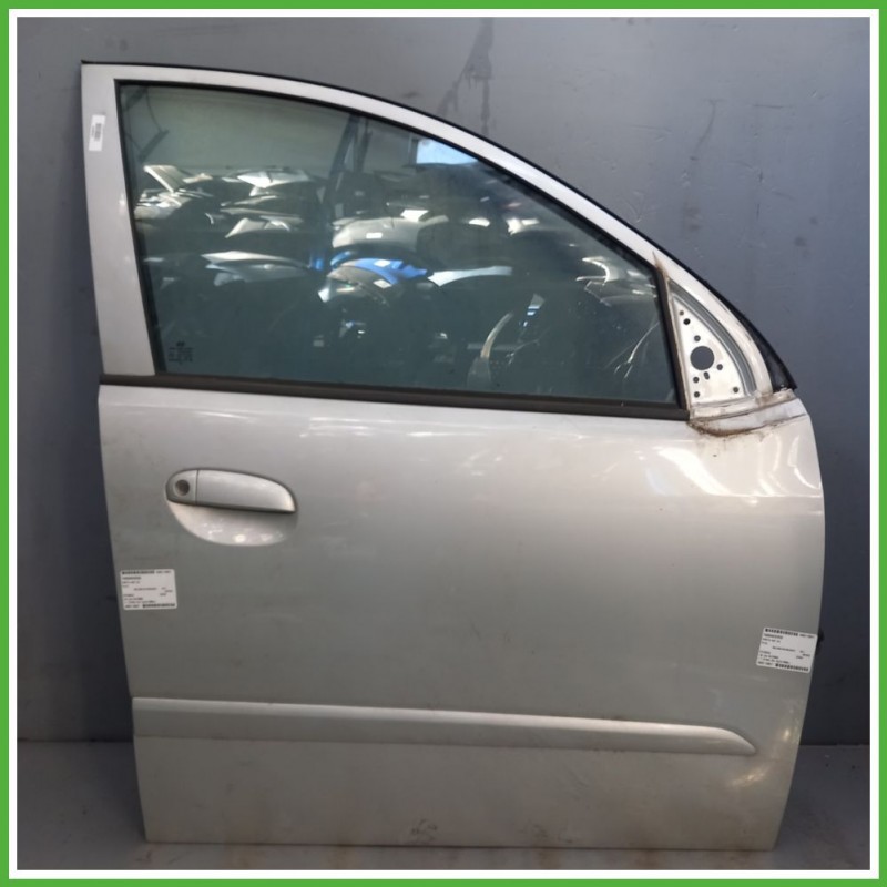 Porta Portiera Sportello Anteriore Destra DX GRIGIO CHIARO SLEEK SILVER METALLIC HYUNDAI i10 Berlina 2008 2011 Originale Usato