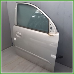 Porta Portiera Sportello Anteriore Destra DX GRIGIO CHIARO SLEEK SILVER METALLIC HYUNDAI i10 Berlina 2008 2011 Originale Usato