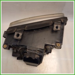 Faro Fanale Proiettore Anteriore Sinistro SX VALEO 67723131 AUDI A4 8D 8D0941029AK Usato