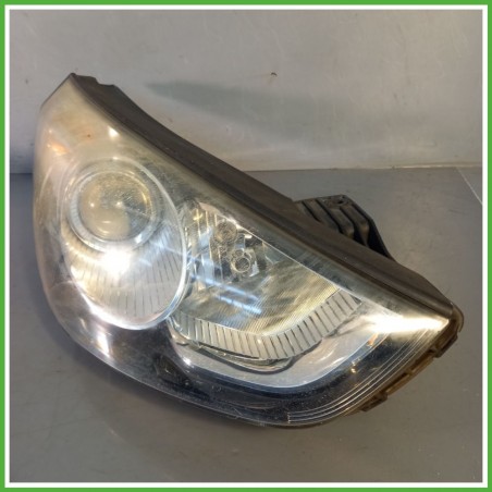 Faro Fanale Proiettore Anteriore Destro DX HYUNDAI ix35 921022Y000 Usato