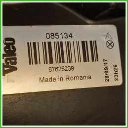 Faro Fanale Proiettore Anteriore Sinistro SX VALEO 67625239 OPEL CORSA X01 93188581 Usato