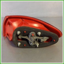 Fanale Fanalino Posteriore Sinistro SX OLSA 03.322.01.0 ALFA ROMEO 147 W8 46556349 Usato