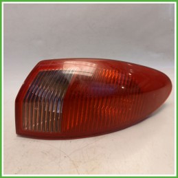 Fanale Fanalino Posteriore Destro DX OLSA 03.323.01.0 ALFA ROMEO 147 W8 46556347 Usato