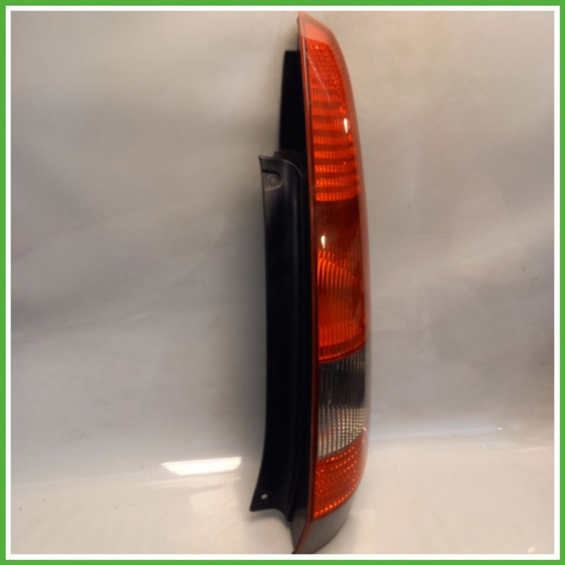 Fanale Fanalino Posteriore Destro DX FORD FIESTA CBK 1324561 Usato