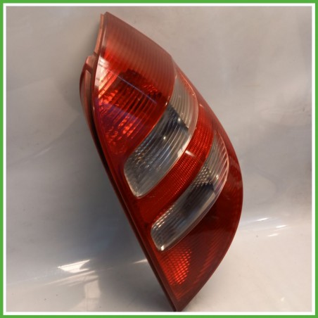 Fanale Fanalino Posteriore Destro DX ULO MERCEDES-BENZ Classe A W/C169 A1698200464 Usato