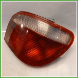 Fanale Fanalino Posteriore Destro DX KOITO TOYOTA YARIS JPP 8155052130 Usato