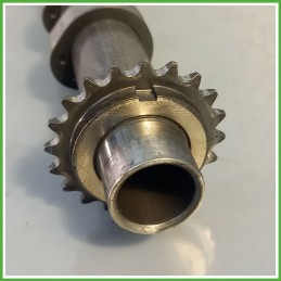 Albero a camme LAND ROVER DISCOVERY 3a Serie 276DT 2.7 LR057775 2004 2009