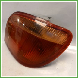 Fanale Fanalino Posteriore Destro DX TOYOTA YARIS FRP 815510D070 Usato