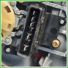 Fanale Fanalino Posteriore Destro DX TOYOTA YARIS FRP 815510D070 Usato