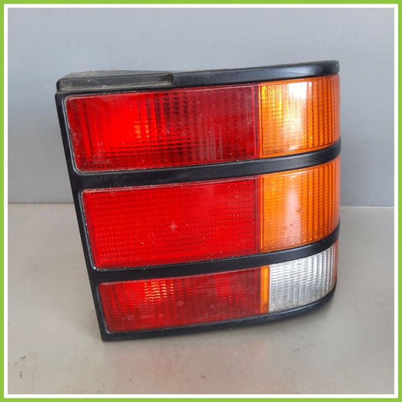 Fanale Fanalino Posteriore Sinistro SX FORD FORD SCORPIO 7R0153374 Originale Usato