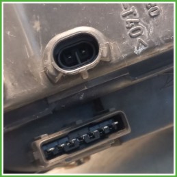 Faro Fanale Proiettore Anteriore Sinistro SX VALEO 89100449 FIAT PUNTO 1N/1P 46522725 Usato