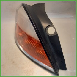 Fanale Fanalino Posteriore Sinistro SX HELLA OPEL ASTRA A04 93190304 Usato