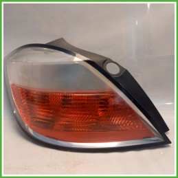 Fanale Fanalino Posteriore Sinistro SX HELLA OPEL ASTRA A04 93190304 Usato