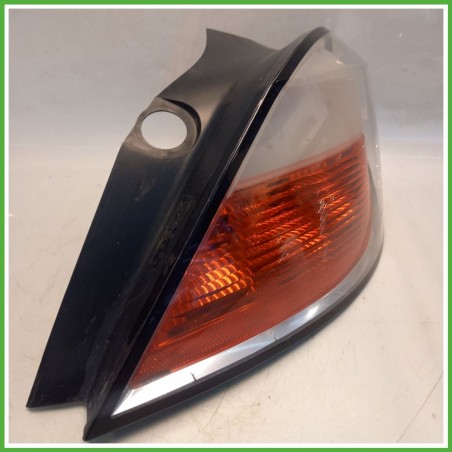 Fanale Fanalino Posteriore Destro DX HELLA OPEL ASTRA A04 93190305 Usato