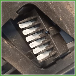 Fanale Fanalino Posteriore Destro DX HELLA OPEL ASTRA A04 93190305 Usato