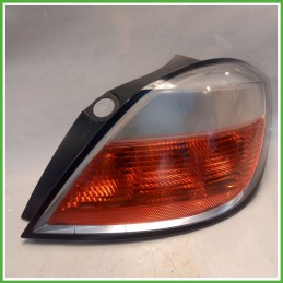 Fanale Fanalino Posteriore Destro DX HELLA OPEL ASTRA A04 93190305 Usato