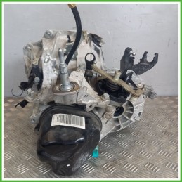 Cambio Manuale DACIA SANDERO 3a serie dal 06/2022 3a serie B4DH4 Originale Usato