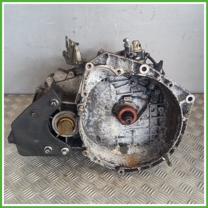 Cambio Manuale ALFA ROMEO 159 X3/X9 2.4 JTDm 939A9000 Originale Usato