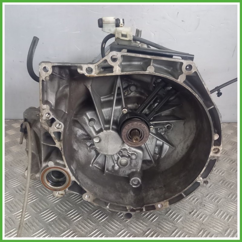 Cambio Manuale FORD FIESTA CCN 1.5 UGJC Originale Usato