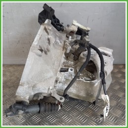 Cambio Manuale PEUGEOT 208 1.4 8F02 Originale Usato