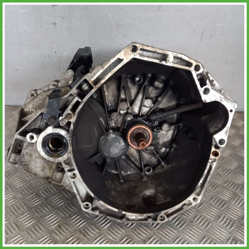 Cambio Manuale RENAULT SCENIC 3a Serie 1.6 16V K4MR8 Originale Usato