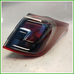 Fanale Fanalino Posteriore Destro DX HELLA OPEL CROSSLAND X P17 39137520 Usato